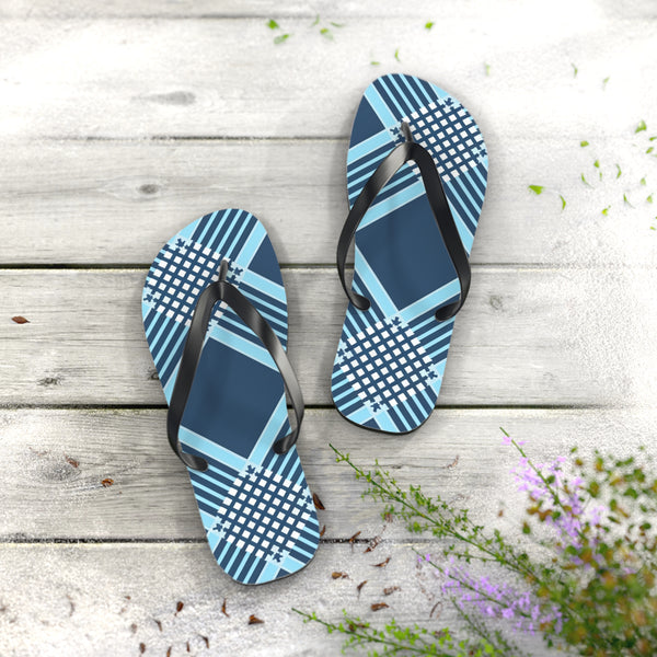 Stylish Geometric Flip Flops for Summer Relaxation